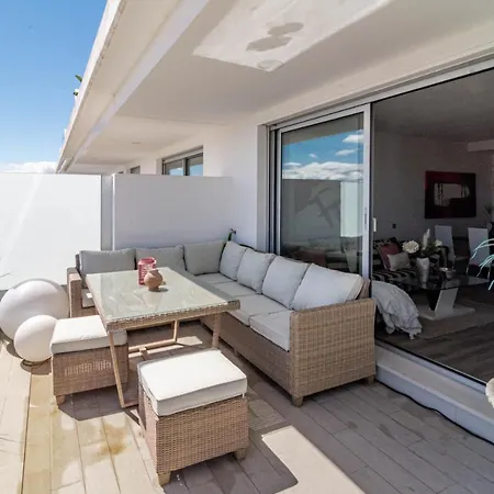 Lm31b - Large Family Apartment, Shared Pool * Estepona