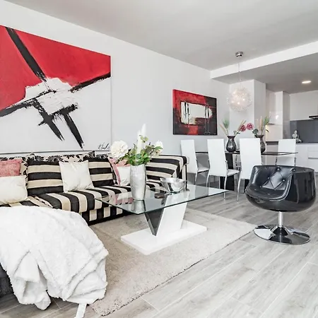 Lm31b - Large Family Apartment, Shared Pool *