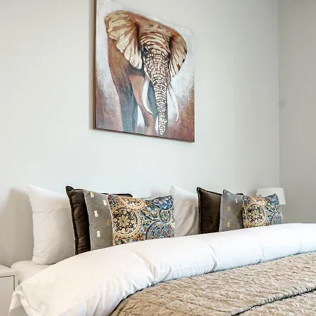 Lm31b - Large Family Apartment, Shared Pool Daire *