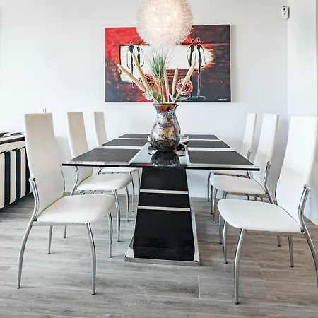 Daire Lm31b - Large Family Apartment, Shared Pool *