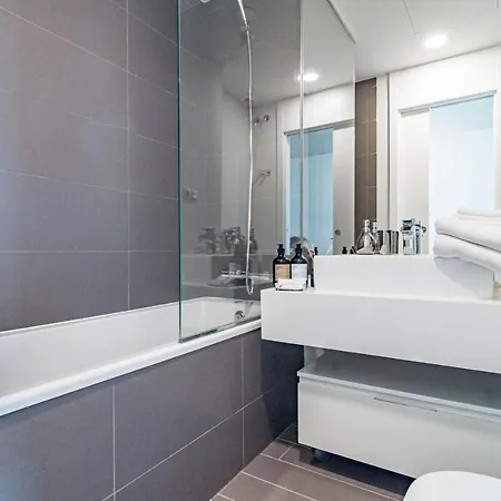 Lm31b - Large Family Apartment, Shared Pool Daire Estepona