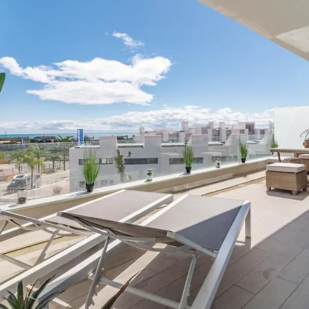 Lm31b - Large Family Apartment, Shared Pool Daire