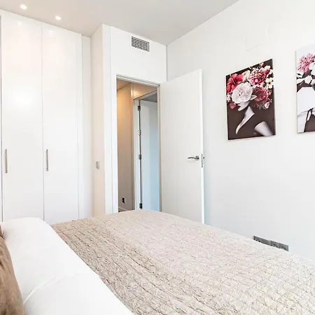 Lm31b - Large Family Apartment, Shared Pool Estepona
